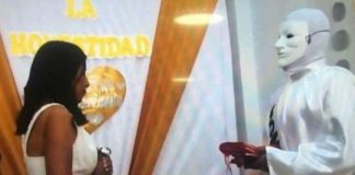 Le dio el sí: Candidata se casa con «La Honestidad”