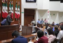Reciben primera lectura dos dictámenes