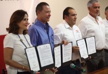 Gobierno y CMIC signan convenio en beneficio del DIF