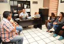 Atiende Comuna a conductores de UBER