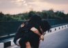 6 razones por las que tu ex te sigue buscando (y no es por amor)