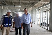 Supervisa Quirino avance en la construcción del Hospital General de Mazatlán