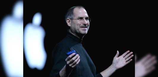 Hija de Steve Jobs cuenta el maltrato que sufría por parte de su padre