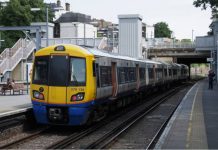 Una mujer agredida en un tren de Londres por hablar en español