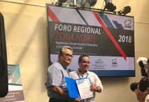 Muestra Renato Ocampo Programa “Por Un Mejor Sinaloa” en la Asamblea Regional de la AMIMP en Mazatlán