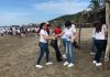 SECTUR efectúa jornada de limpieza de playas en la Isla de la Piedra