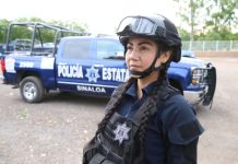 Aracely, madre de familia y agente de la Policía Estatal Preventiva; dos labores que la llenan de orgullo.
