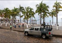 Huracán «Willa» deja casas inundadas en costa de Jalisco