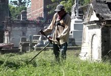 Cuadrillas de Servicios Públicos trabajan en panteones municipales