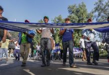 Migrantes marchan a la ONU en CDMX para pedir camiones rumbo a EE. UU.