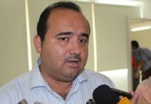 Molesto Comercio Organizado Exige se Reabra un Carril en Malecón