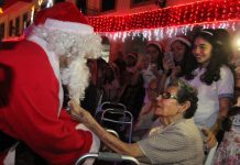 Espíritu navideño contagia a abuelitos del Asilo de Ancianos