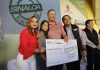 Ahora en Cosalá Quirino entrega 200 becas de transporte