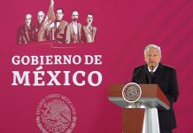 “Neofascistas, mezquinos”, llama AMLO a quienes lo atacan en la red por la tragedia en Puebla
