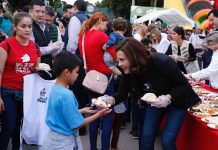 Comparte Rosy Fuentes Mega Rosca de Día de Reyes con miles de familias sinaloenses