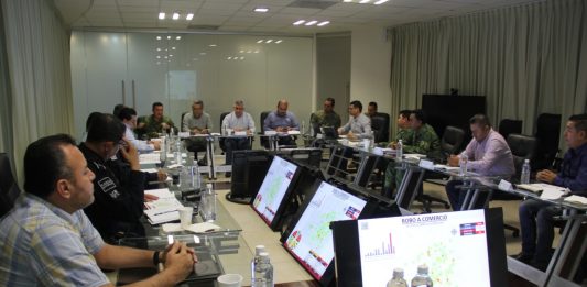 Autoridades de seguridad y empresarios acuerdan fortalecer coordinación en tareas de prevención