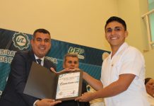 EGRESA PRIMERA GENERACIÓN DE ENFERMERÍA UTESC