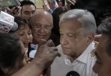 López Obrador Trae Apoyos para Sinaloa