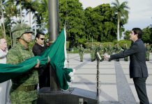 Conmemoran el 102 aniversario de la Constitución