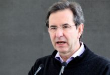 Titular de la SEP acepta que aún no termina la licenciatura en Derecho