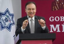 Por combate al huachicoleo, bajó robo de 80 mil a 14 mil barriles diarios: Durazo