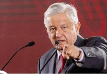 Aunque les ofrezcan dinero o despensas no apoyen a huachicoleros, insiste AMLO