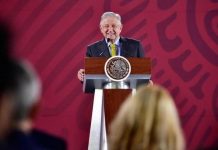 Los maestros dicen que no les interesa tener el control de las plazas: AMLO