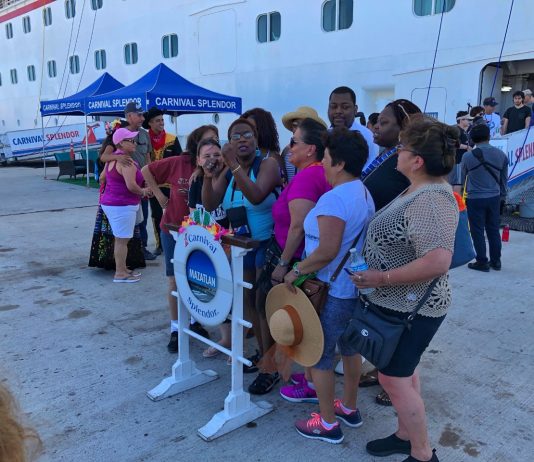 El Carnival Splendor visita Mazatlán con 4,772 visitantes