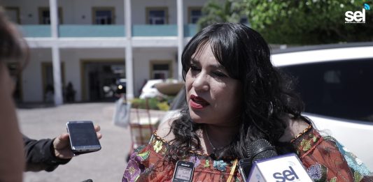 Revisan con permisos de alcoholes