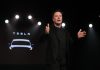 Elon Musk asegura que Tesla sacará «robotaxis» sin conductor el próximo año