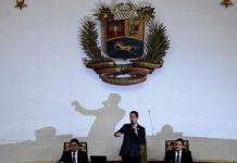 Quitan inmunidad a Guaidó; preparan juicio político