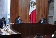TEPJF revoca candidatura de Barbosa para Puebla