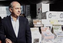Felipe Calderón promueve nuevo partido en Nuevo León