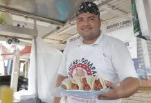 Panchito, el caballero de servir los tacos