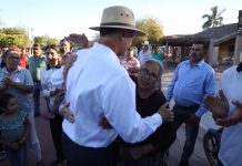 Entrega Quirino obra de adoquinamiento en Tacuichamona