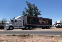 Alistan en El Rosario festejo del día de las madres