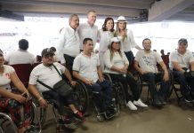 Marchan para fomentar los valores en la niñez