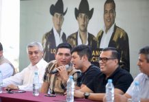 Llevan a la UAdeO la campaña “Cuando bebes en exceso, dejas de ser tú”