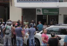 Bloquean Inmobiliarios acceso a oficinas de Sindica Procuradora.