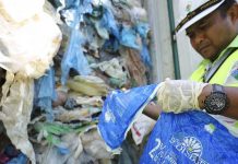 «No seremos el vertedero del mundo»: Malasia devolverá 3 mil toneladas métricas de plásticos no reciclables a decenas de países