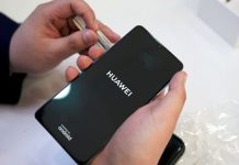 Más empresas suspenden venta de teléfonos Huawei