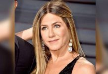 Jennifer Aniston lloraría al saber de embarazo de Jolie tras ruptura con Pitt