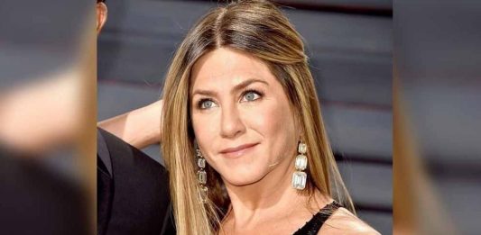 Jennifer Aniston lloraría al saber de embarazo de Jolie tras ruptura con Pitt