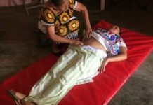Secretaría de Salud imparte cursos a mujeres parteras en Campeche