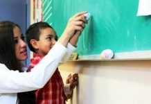 ¿Por qué celebramos el día de maestro? Aquí su origen