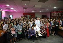 PREMIAN A LAS 18 GANADORAS DE MUJER ECHADA PA´DELANTE