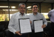 FIRMA EL DR. PINEDA CONVENIO CON SEDESOL PARA OBRAS PRIORITARIAS EN ROSARIO.