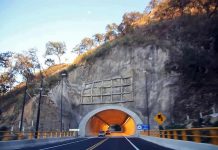 Arde pipa con gasolina en el 128 de la súper a Mazatlán y la cierran por tiempo indefinido