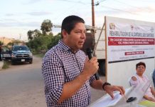 Alcalde abandera obra de rehabilitación de alcantarillado y descargas en colonia Benito Juárez con inversión de 255 mil 940 pesos.