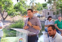 Cumple Alcalde con ampliación de red eléctrica con una inversión de $ 231 mil 30 pesos.